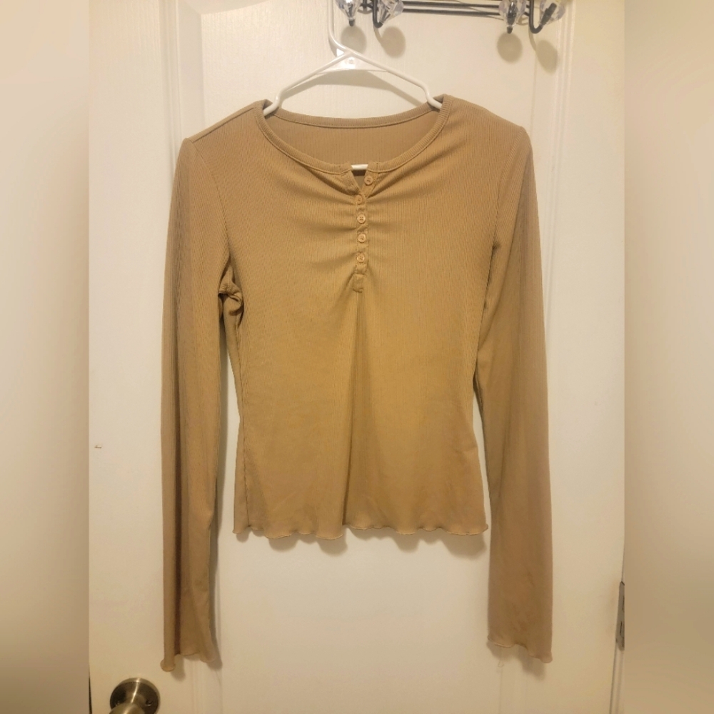Long sleeve tshirt